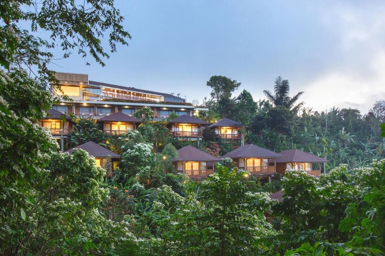Giriwood Hotel & Villa Munduk Exterior foto